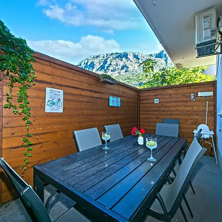 Apartment By The Sea Podaca, Makarska - 13069